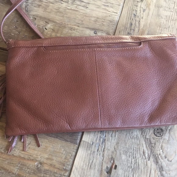 Hobo Windy in Brandy Color - Picture 4 of 4